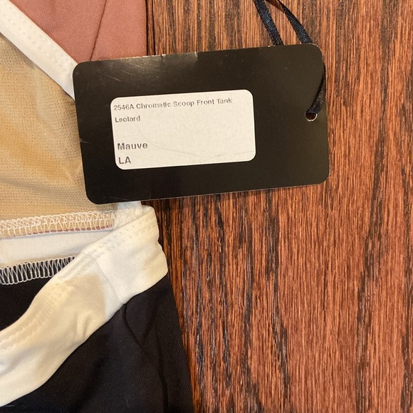 NWT Suffolk Mauve/Black Leotard - Picture 4 of 4